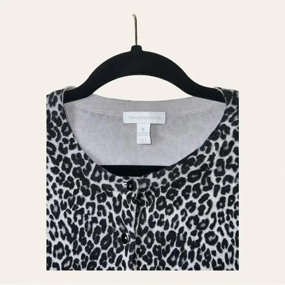 0404. CHARTER CLUB FULL BUTTON UP LONG SLEEVE CARDIGAN SIZE MEDIUM LEOPARD PRINT - Picture 6 of 12